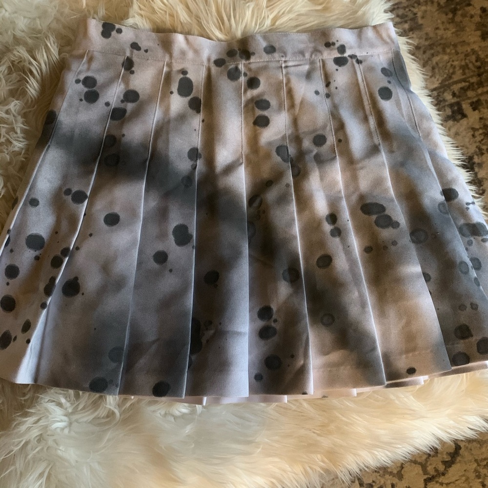 American Apparel White Tennis Skirt ✨